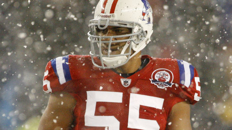 New England Patriots linebacker Junior Seau