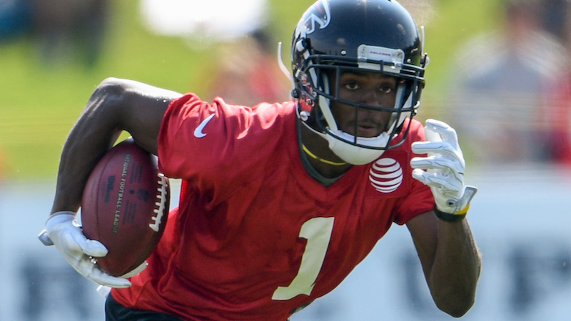 Wide receiver Reggie Davis