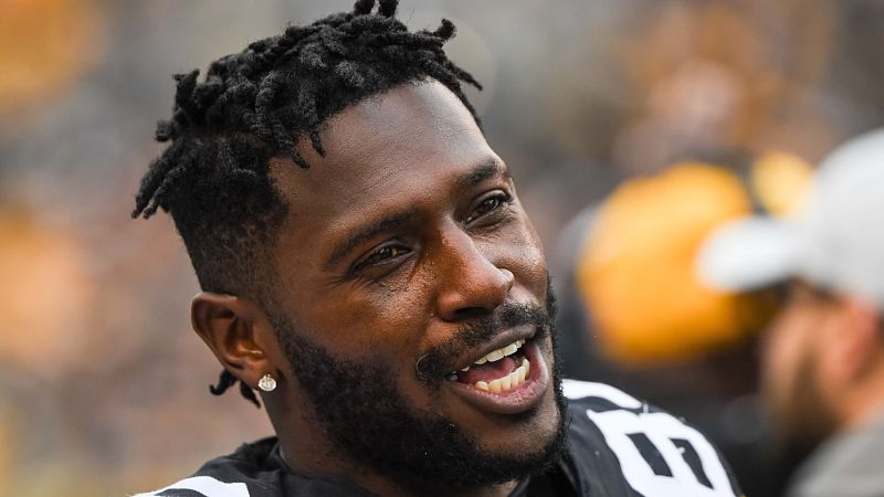 Pittsburgh Steelers receiver Antonio Brown