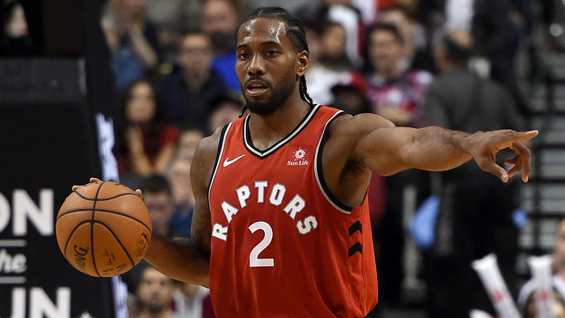 Toronto Raptors forward Kawhi Leonard
