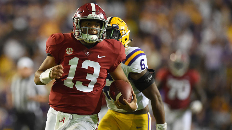 Alabama Crimson Tide quarterback Tua Tagovailoa
