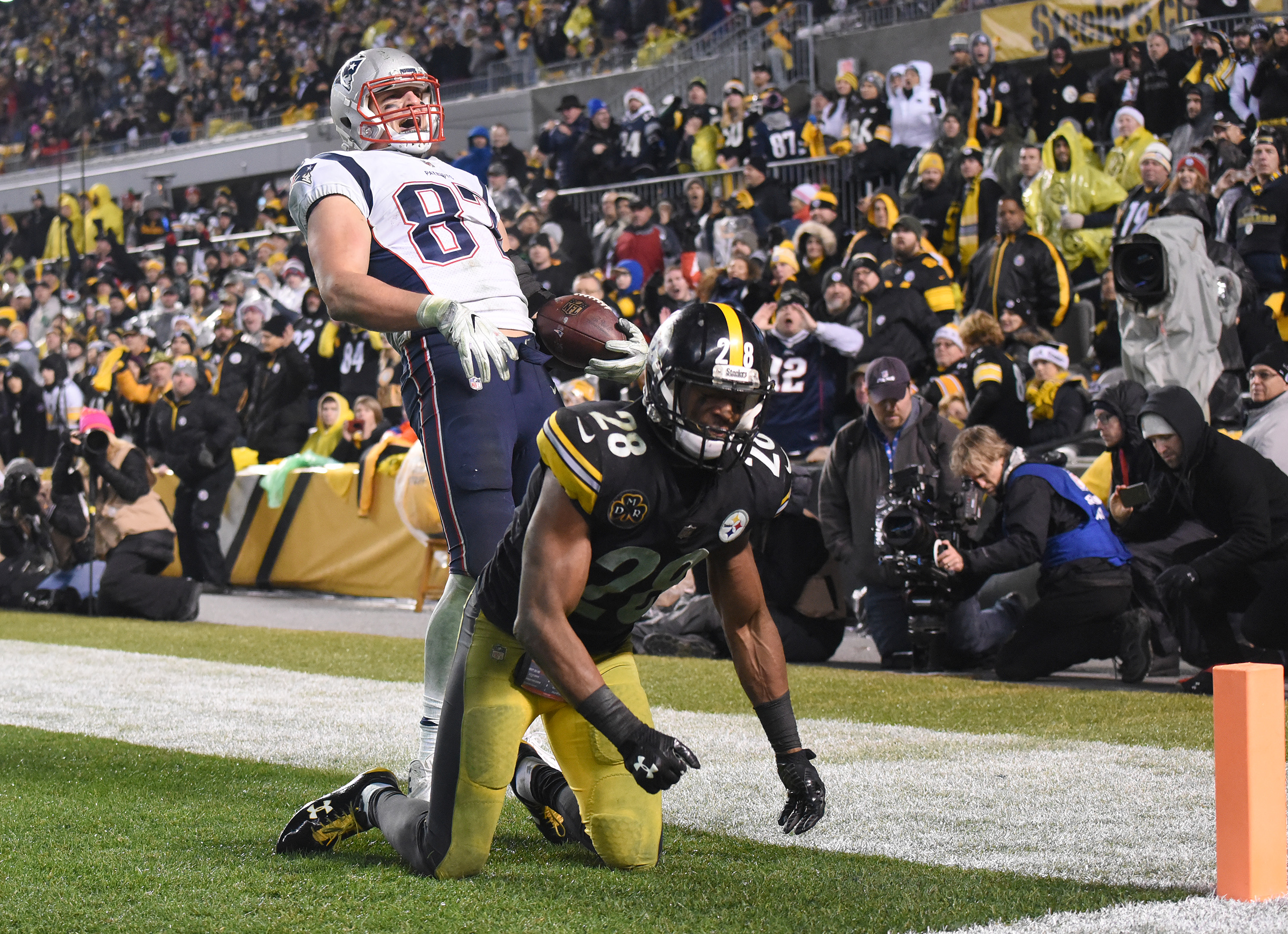 New England Patriots tight end Rob Gronkowski