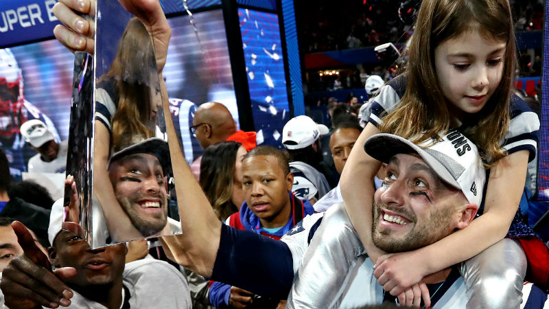 New England Patriots quarterback Brian Hoyer