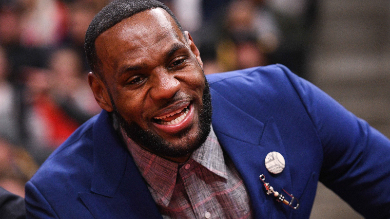 Los Angeles Lakers forward LeBron James