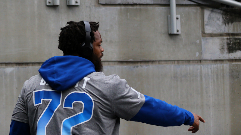 Patriots defensive end Michael Bennett