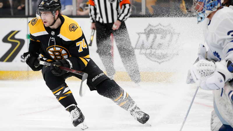 Boston Bruins left wing Jake DeBrusk