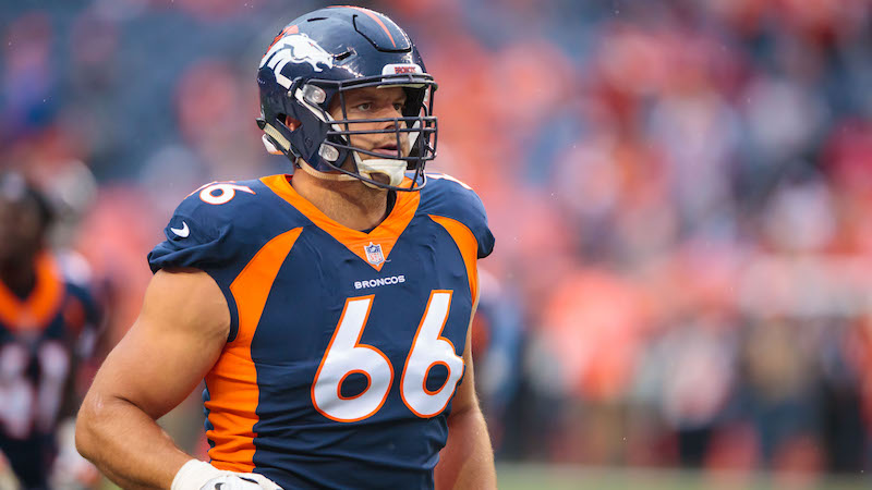 Free-agent offensive tackle Jared Veldheer