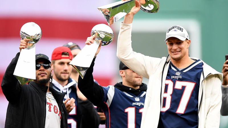 New England Patriots tight end Rob Gronkowski