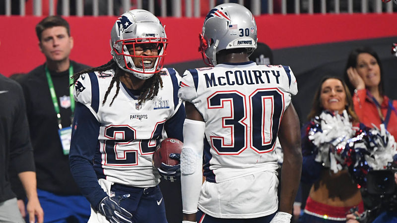 New England Patriots cornerbacks Stephon Gilmore and Jason McCourty