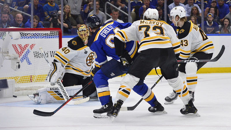 Boston Bruins goalie Tuukka Rask, Ryan O'Reilly