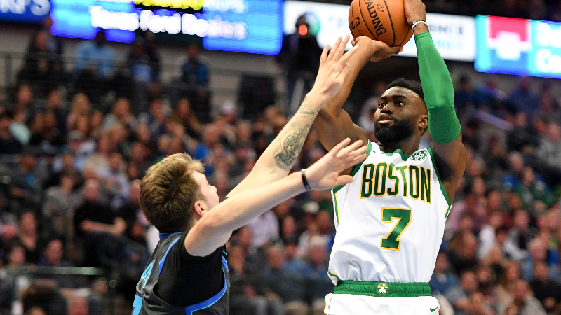 Boston Celtics guard Jaylen Brown (7)