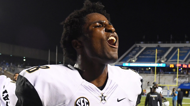 Patriots cornerback Joejuan Williams