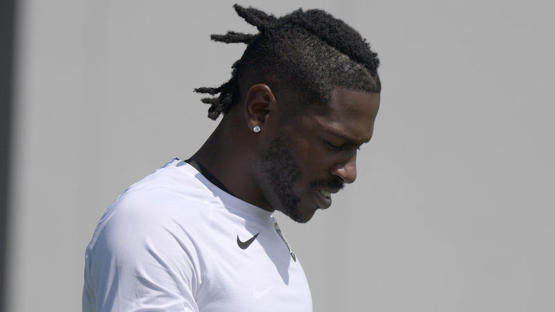 Patriots wide receiver Antonio Brown