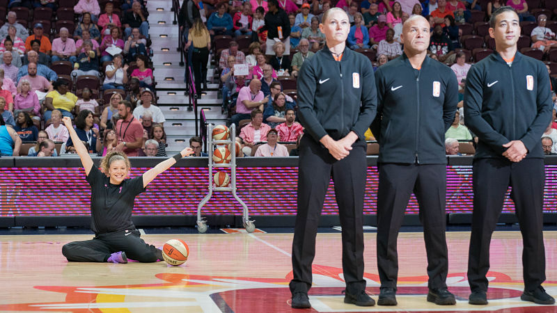 Connecticut Sun guard Rachel Banham