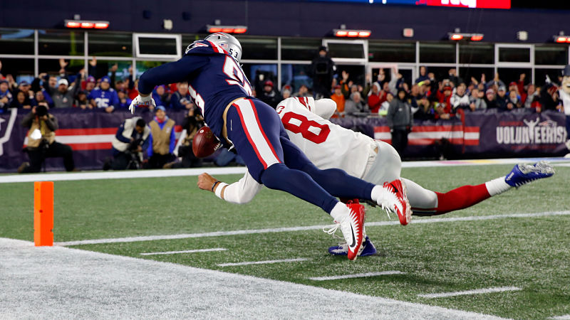New England Patriots linebacker Kyle Van Noy and New York Giants quarterback Daniel Jones