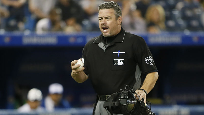 Home plate umpire Rob Drake