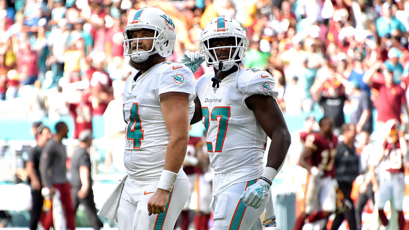 Miami Dolphins Ryan Fitzpatrick, Kenyan Drake