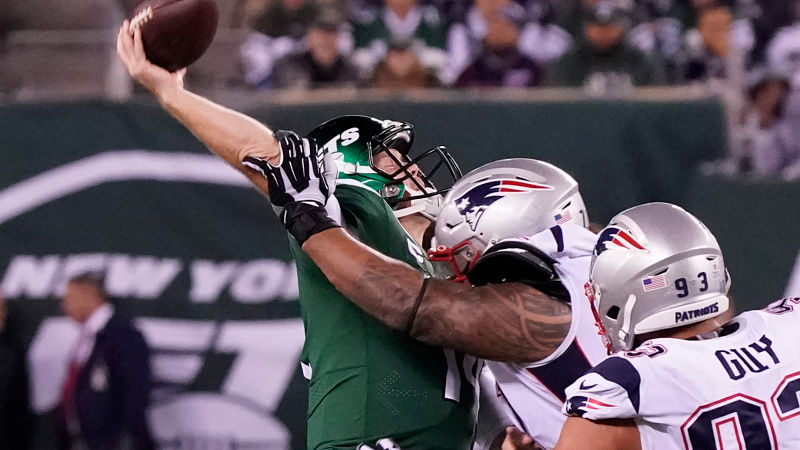 New York Jets quarterback Sam Darnold, New England Patriots DT Danny Shelton