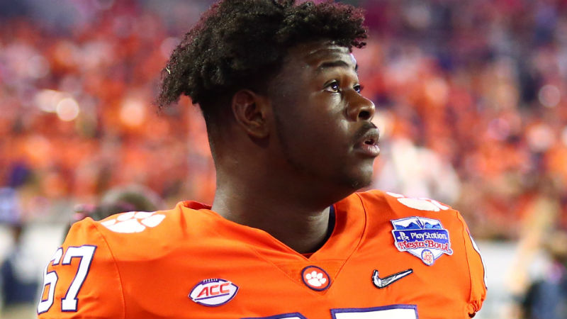 Clemson Tigers defensive tackle Albert Huggins