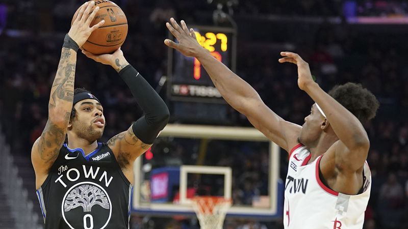 Golden State Warriors guard D'Angelo Russell