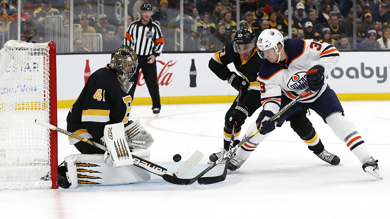 Boston Bruins goalie Jaroslav Halak