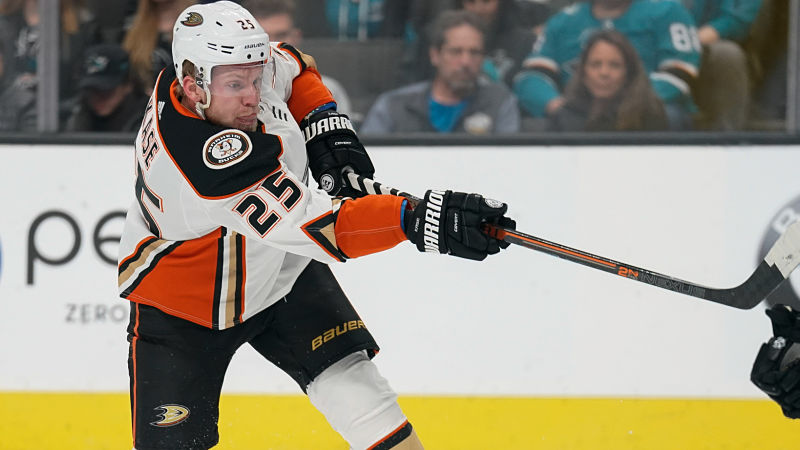 Boston Bruins winger Ondrej Kase