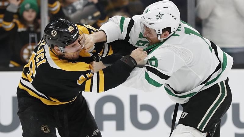 Dallas Stars center Joe Pavelski and Boston Bruins center David Krejci