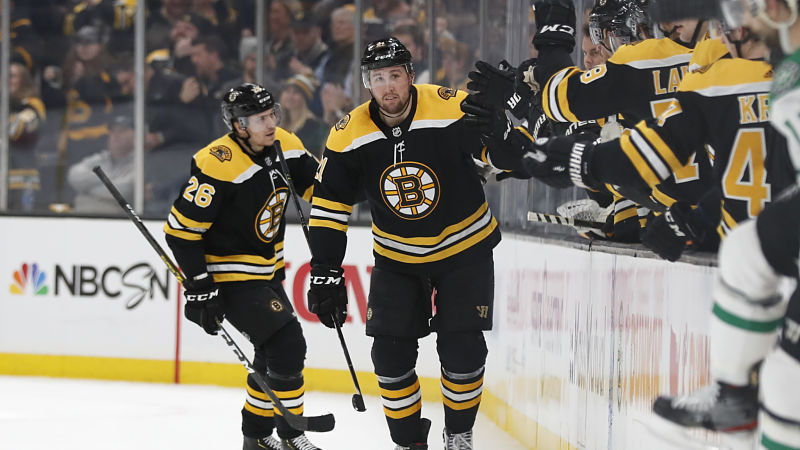 Boston Bruins left wing Nick Ritchie