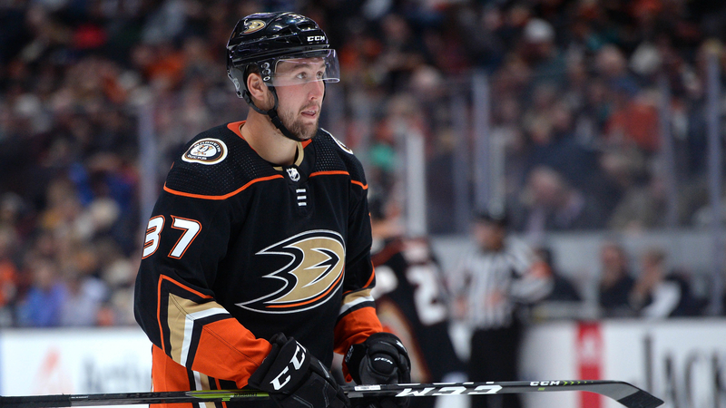 Ducks winger Nick Ritchie