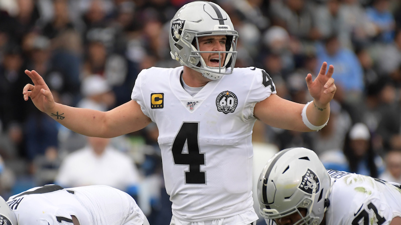 Raiders quarterback Derek Carr