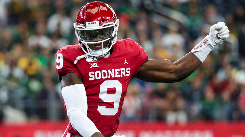 Oklahoma Sooners linebacker Kenneth Murray