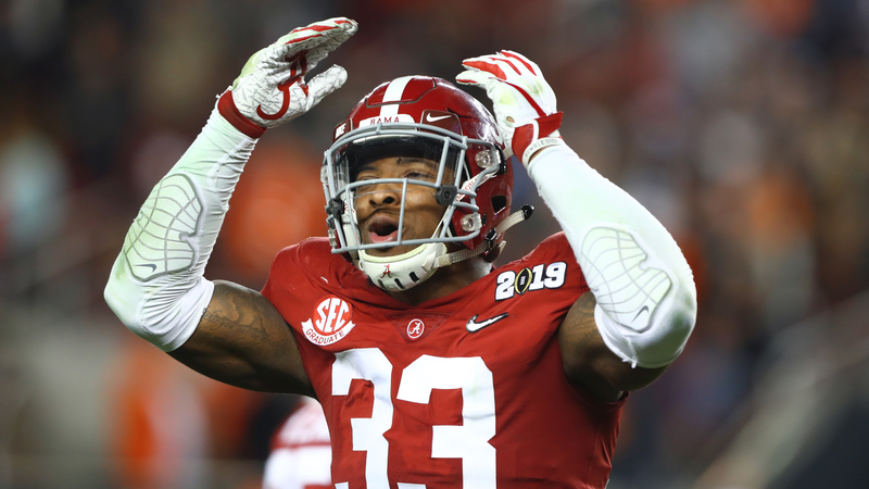 New England Patriots' Anfernee Jennings