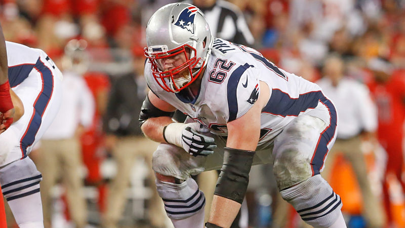 New England Patriots left guard Joe Thuney