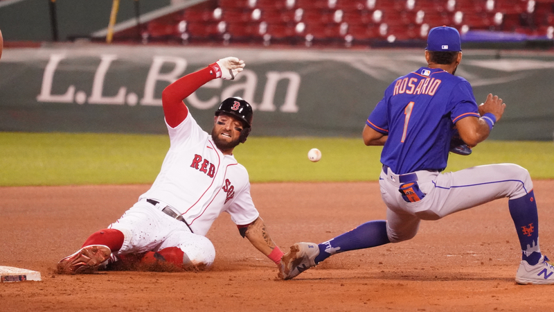 Boston Red Sox center fielder Kevin Pillar