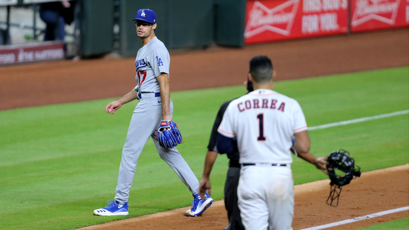 Los Angeles Dodgers relief pitcher Joe Kelly