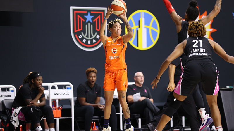 Connecticut Sun guard Natisha Hiedeman