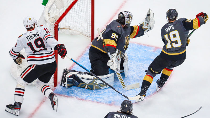 Chicago Blackhawks center Jonathan Toews and Vegas Golden Knights right wing Reilly Smith