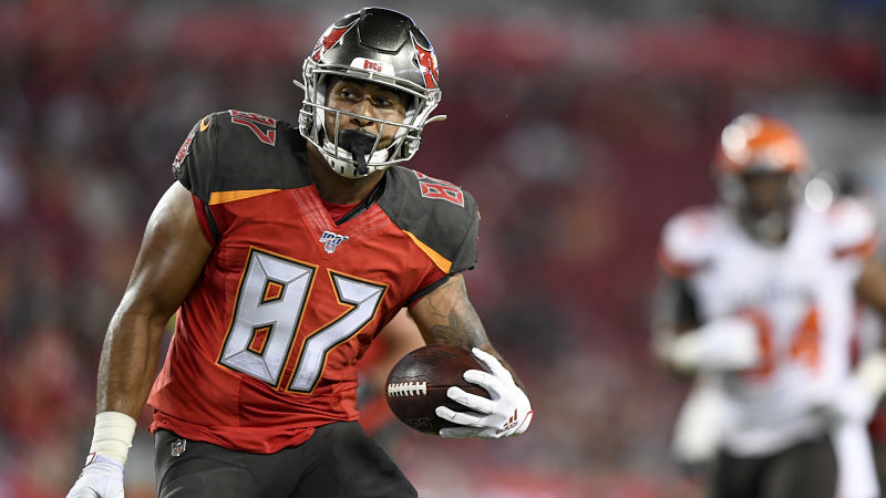 Tampa Bay Buccaneers tight end Jordan Leggett