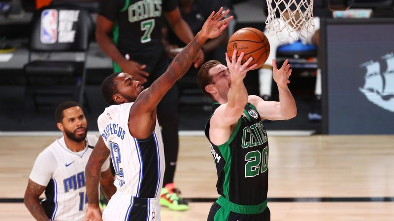 Boston Celtics forward Gordon Hayward