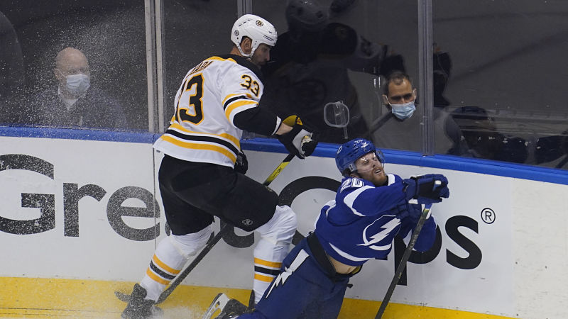 Boston Bruins defenseman Zdeno Chara