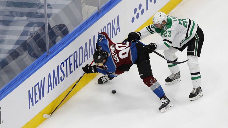 Colorado Avalanche center Vladislav Namestnikov