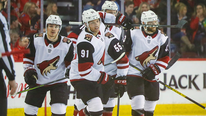 Arizona Coyotes winger Taylor Hall