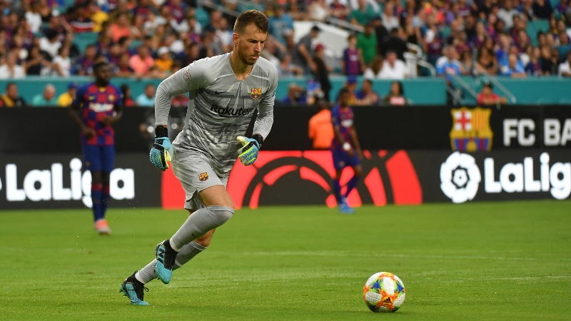 Barcelona goalkeeper Neto