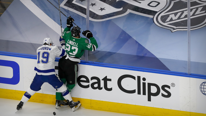 Tampa Bay Lightning winger Barclay Goodrow, Dallas Stars defenseman Esa Lindell