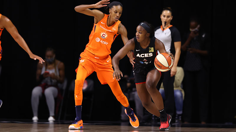 Connecticut Sun forward DeWanna Bonner