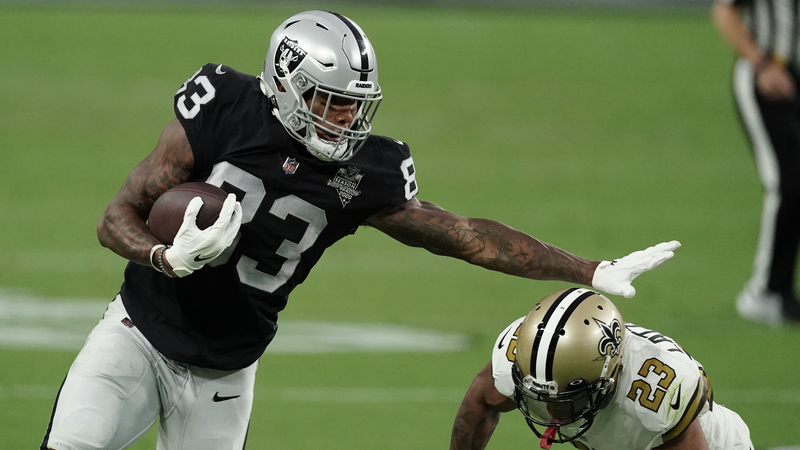 Las Vegas Raiders tight end Darren Waller