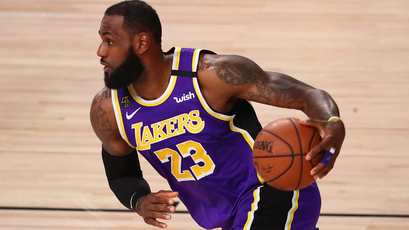 Los Angeles Lakers forward LeBron James