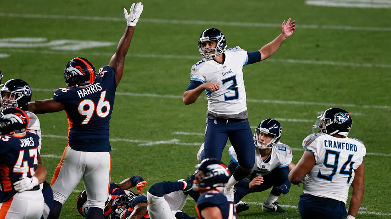 Tennessee Titans kicker Stephen Gostkowski