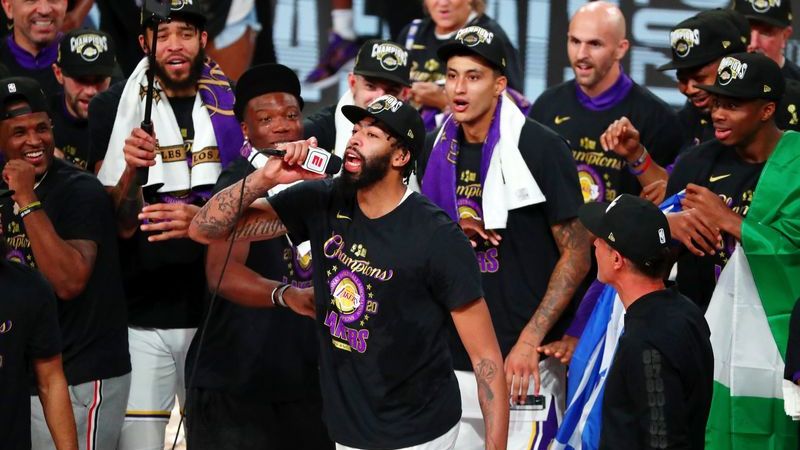 Los Angeles Lakers forward Anthony Davis