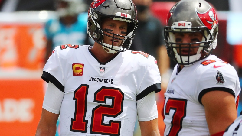 Tampa Bay Buccaneers quarterback Tom Brady (12) and tight end Rob Gronkowski (87)